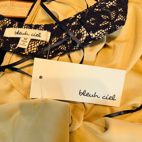 NEW! Bleuh Ciel Lace Halter Dress Mini Navy Nude Lining - M - Picture 5 of 5